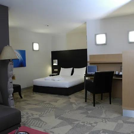 Nippon Hotel 4*