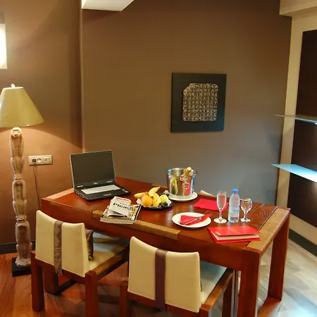 Nippon Hotel