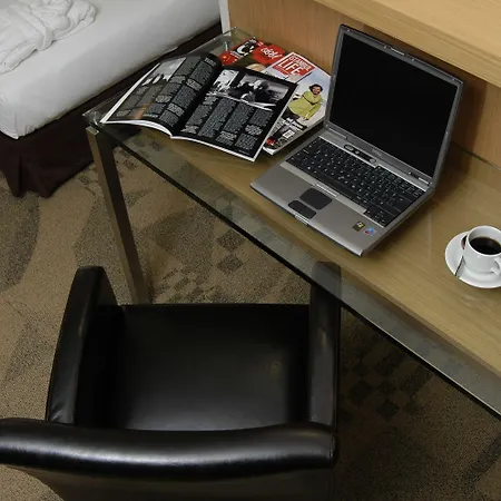 Nippon Hotel