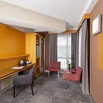 Отель Nippon 4*