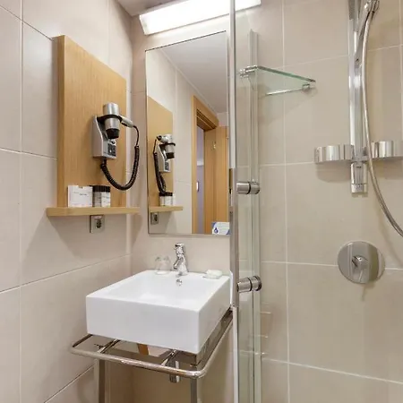 Hotell Nippon 4*
