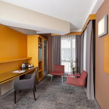 Szálloda Nippon 4*